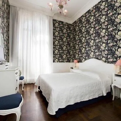 B&B Querini Rome Bed & Breakfast